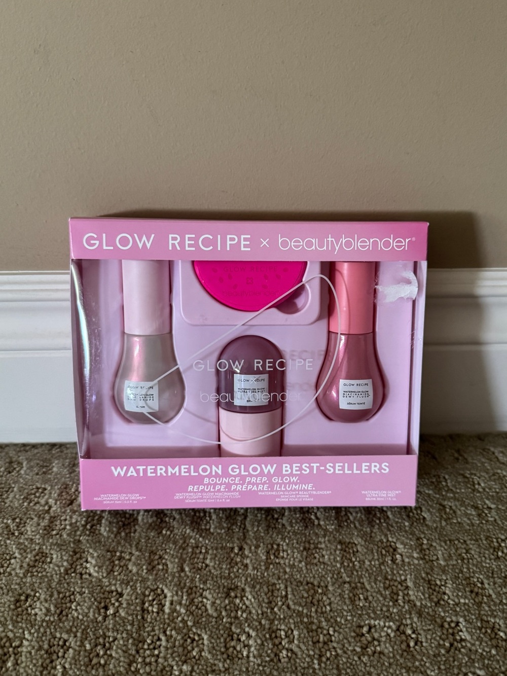GLOW RECIPE skincare set with beautyblender